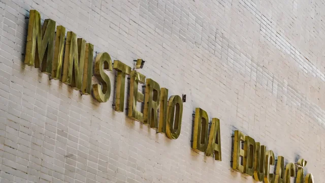 MEC enviará equipe de especialistas ao Acre após ataque em escola